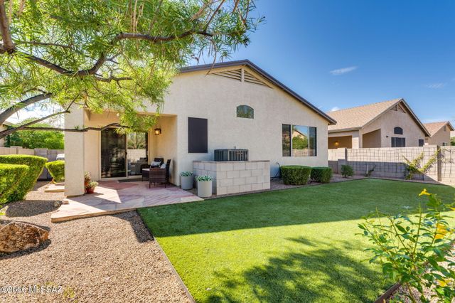 8437 S Burien Road, Tucson, AZ 85747