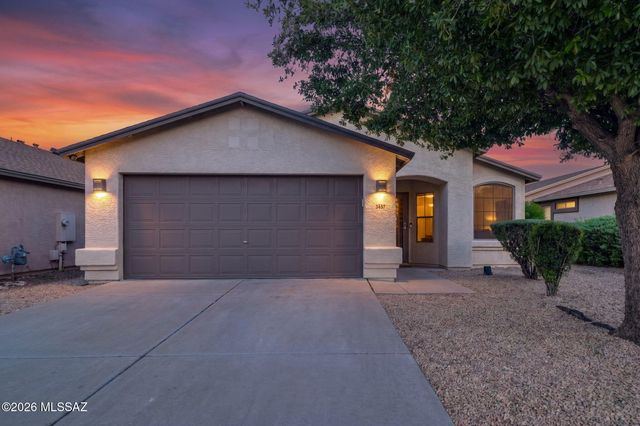 8437 S Burien Road, Tucson, AZ 85747