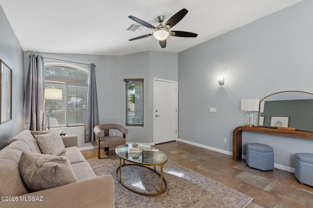 8437 S Burien Road, Tucson, AZ 85747