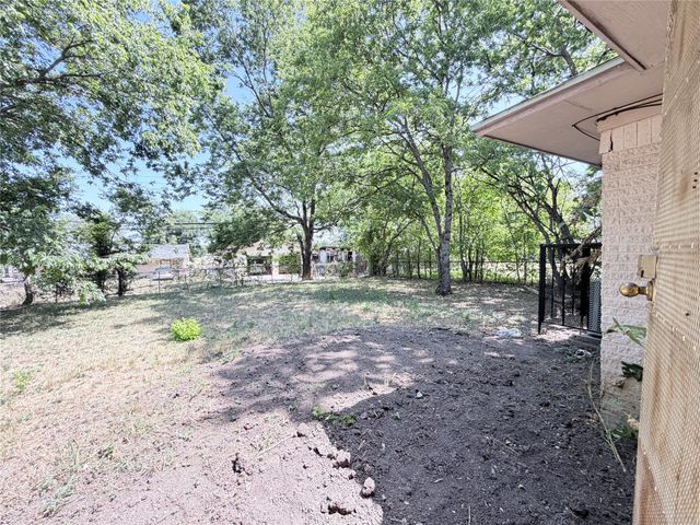 619 Midvale Drive, Dallas, TX 75232