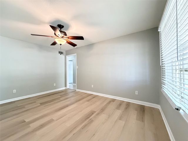 619 Midvale Drive, Dallas, TX 75232