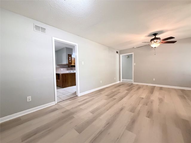 619 Midvale Drive, Dallas, TX 75232
