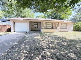 619 Midvale Drive, Dallas, TX 75232