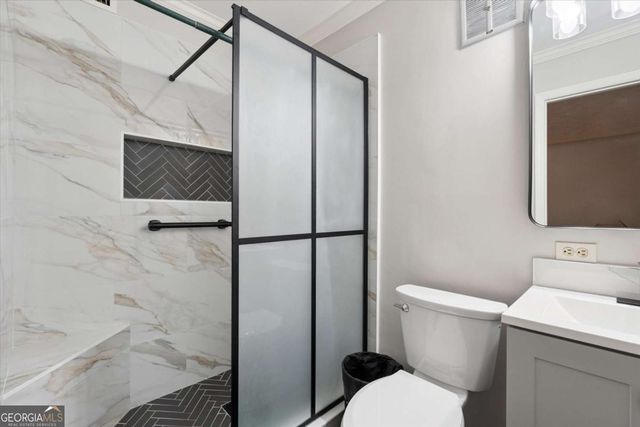 6700 Roswell Road 31B, Atlanta, GA 30328