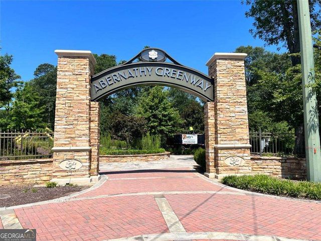 6700 Roswell Road 31B, Atlanta, GA 30328