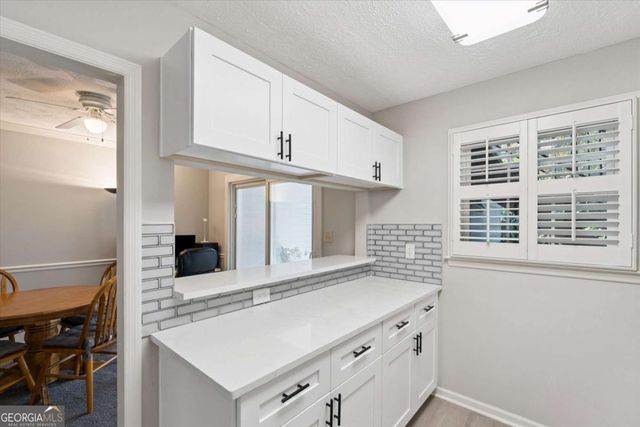 6700 Roswell Road 31B, Atlanta, GA 30328