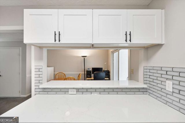 6700 Roswell Road 31B, Atlanta, GA 30328