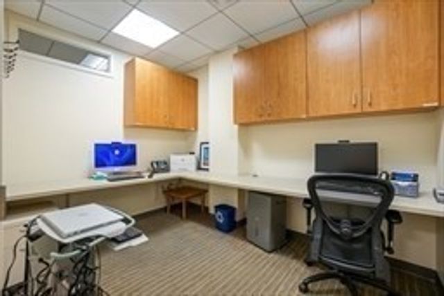 20 Hope Avenue 208, Waltham, MA 02452