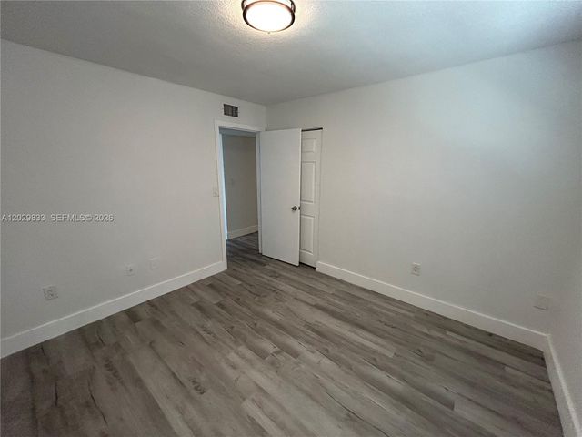 5960 W 25th Ct 102, Hialeah, FL 33016