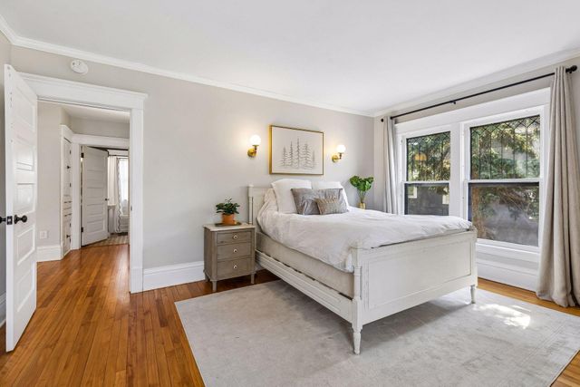 2829 Irving Avenue S, Minneapolis, MN 55408