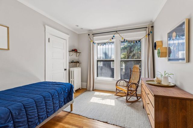 2829 Irving Avenue S, Minneapolis, MN 55408