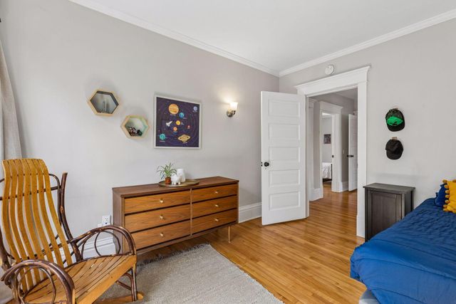 2829 Irving Avenue S, Minneapolis, MN 55408