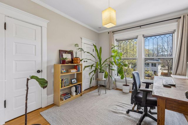 2829 Irving Avenue S, Minneapolis, MN 55408