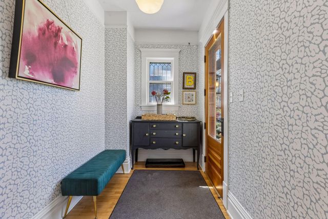 2829 Irving Avenue S, Minneapolis, MN 55408