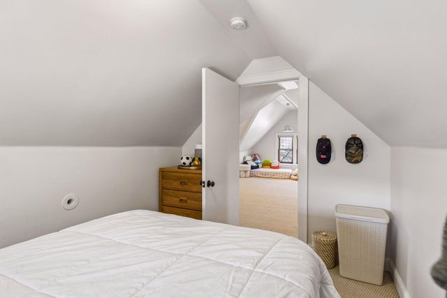 2829 Irving Avenue S, Minneapolis, MN 55408