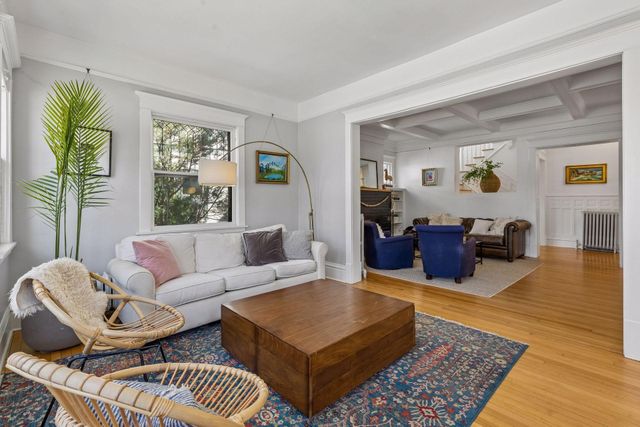 2829 Irving Avenue S, Minneapolis, MN 55408