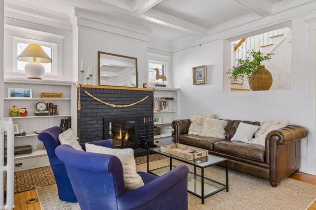 2829 Irving Avenue S, Minneapolis, MN 55408