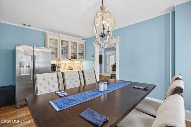 40 Seward Avenue, Toms River, NJ 08753
