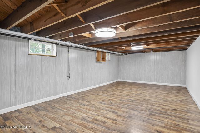 40 Seward Avenue, Toms River, NJ 08753