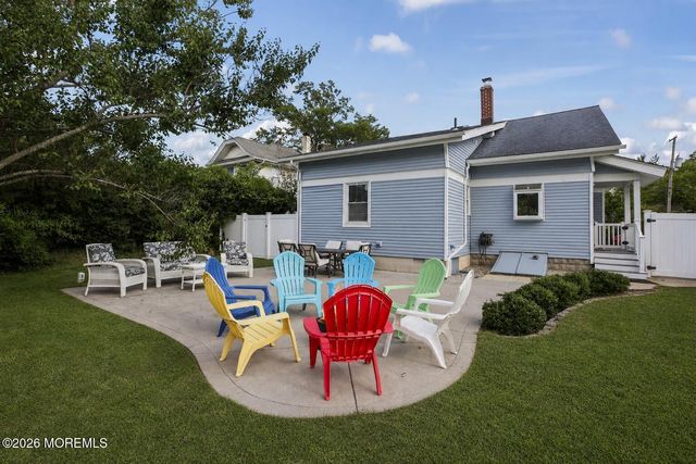 40 Seward Avenue, Toms River, NJ 08753
