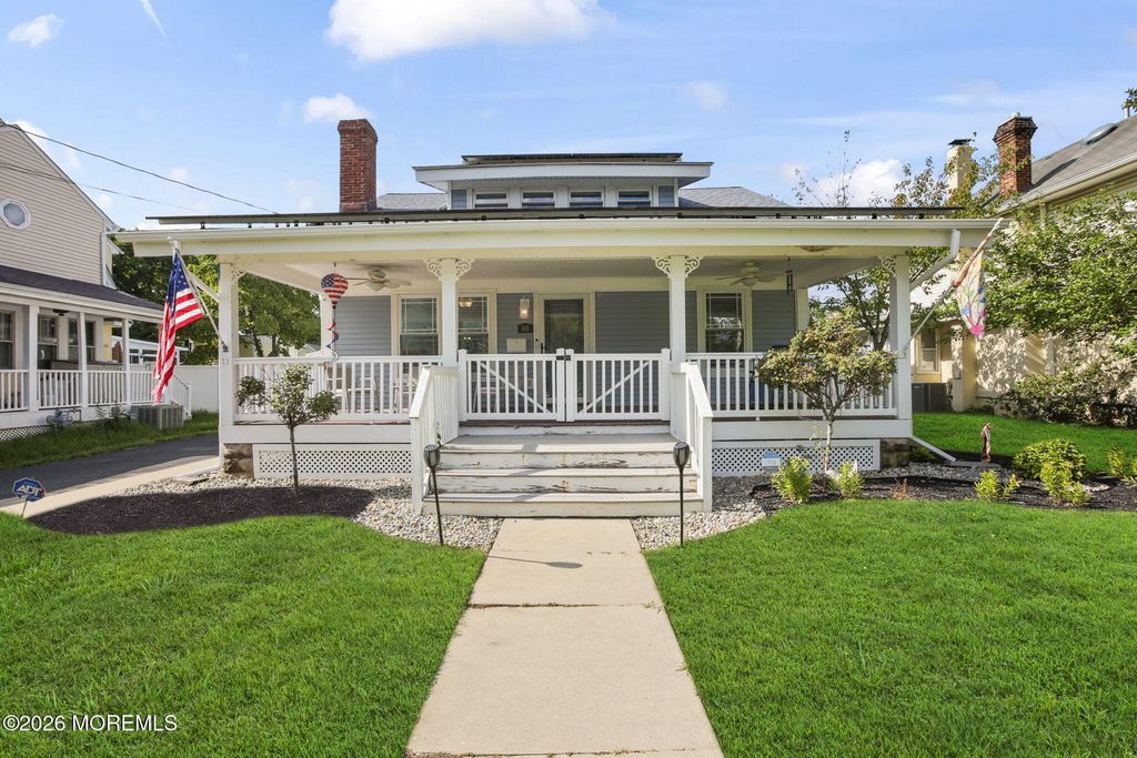 40 Seward Avenue, Toms River, NJ 08753