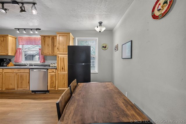 319 N Rowe, Pryor, OK 74361