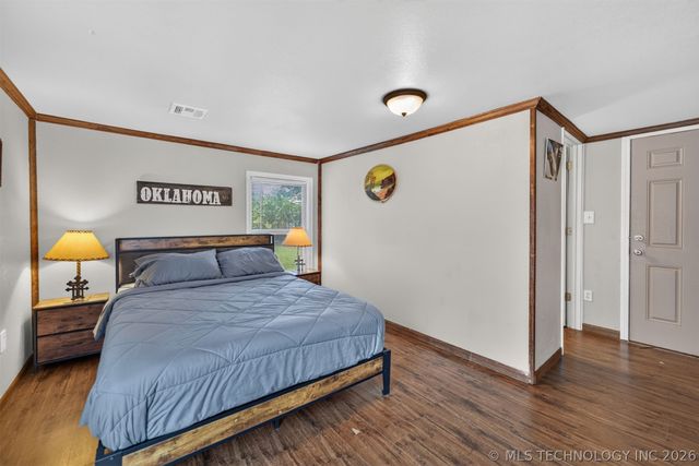 319 N Rowe, Pryor, OK 74361
