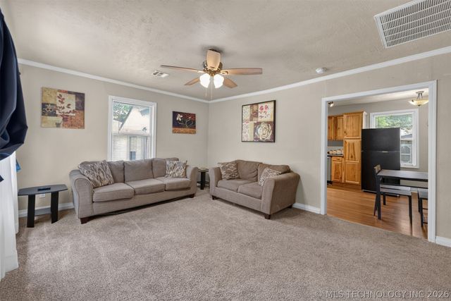 319 N Rowe, Pryor, OK 74361