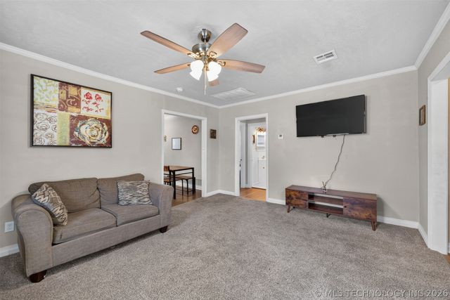 319 N Rowe, Pryor, OK 74361