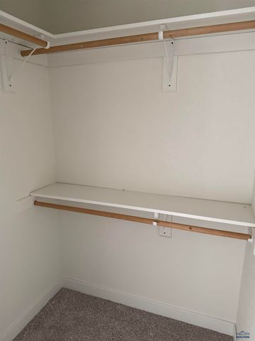 656 EAGLE CT, Box Elder, SD 57719