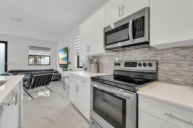 3538 W 108th Street, Hialeah, FL 33018