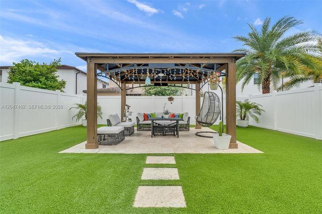 3538 W 108th Street, Hialeah, FL 33018