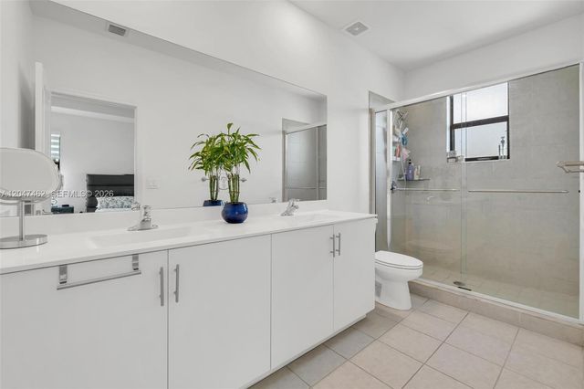 3538 W 108th Street, Hialeah, FL 33018