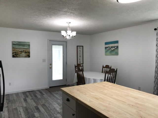 62 Crafts Church RD, Glade Hill, VA 24092