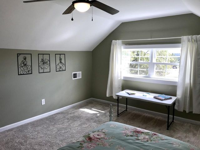 62 Crafts Church RD, Glade Hill, VA 24092