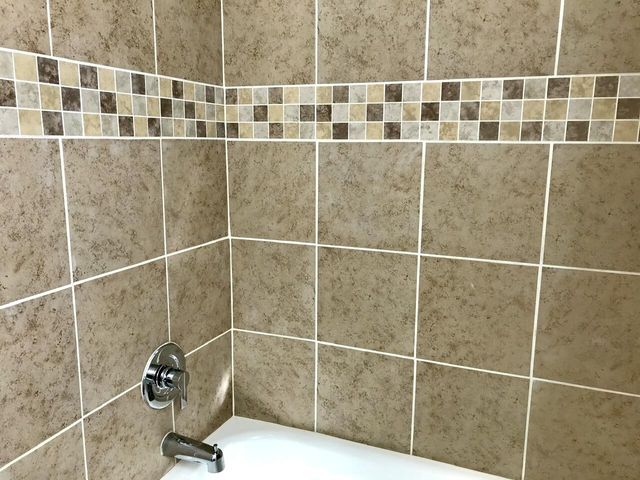 62 Crafts Church RD, Glade Hill, VA 24092