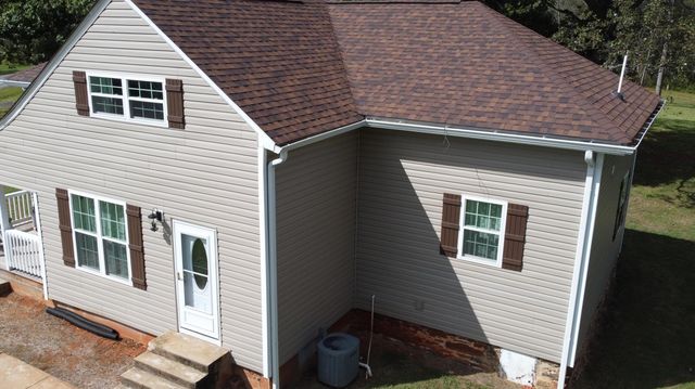 62 Crafts Church RD, Glade Hill, VA 24092