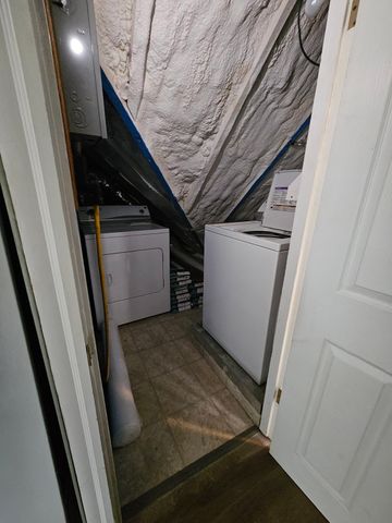 147 Gershom Ave 2, Lowell, MA 01854