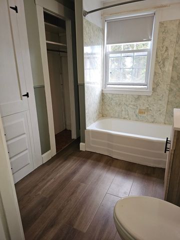 147 Gershom Ave 2, Lowell, MA 01854