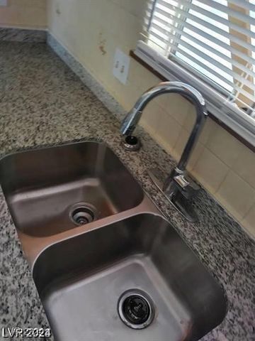 3013 Piedmont Avenue, Las Vegas, NV 89102