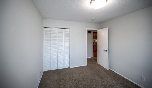 1711 W 140th Street, Burnsville, MN 55337