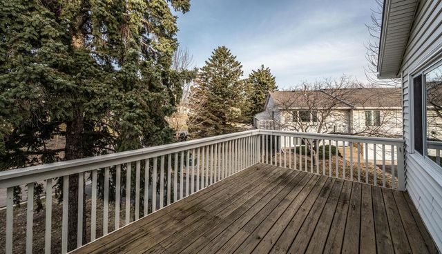 1711 W 140th Street, Burnsville, MN 55337