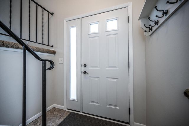 1711 W 140th Street, Burnsville, MN 55337