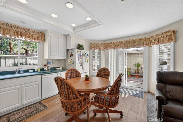 198 Monroe, Irvine, CA 92620