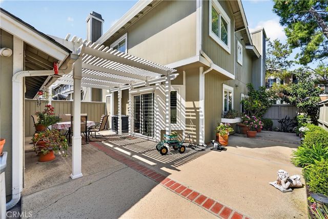 198 Monroe, Irvine, CA 92620