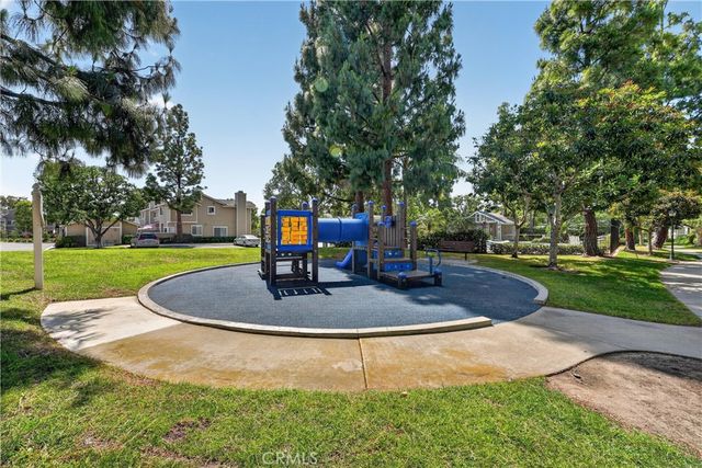 198 Monroe, Irvine, CA 92620