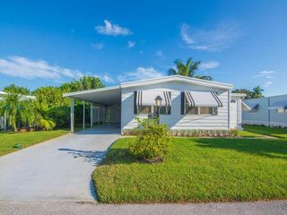 434 NE Topaz Terrace, Jensen Beach, FL 34957