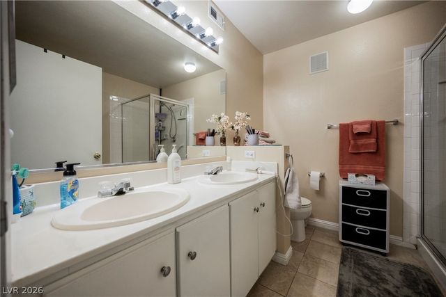 7909 Fossil Creek Lane 102, Las Vegas, NV 89145