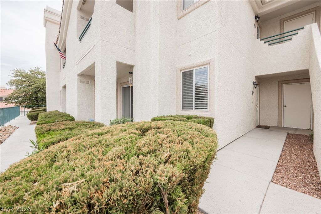 7909 Fossil Creek Lane 102, Las Vegas, NV 89145 — photo 2