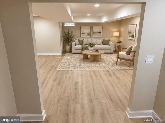 2734 OLD CEDAR GROVE RD, Broomall, PA 19008